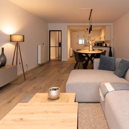 Luxueus, Ruim Appartement Op 350M Van Het Strand Ostend Exterior foto