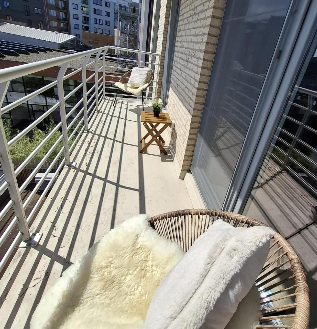 Luxueus, Ruim Appartement Op 350M Van Het Strand Ostend Exterior foto