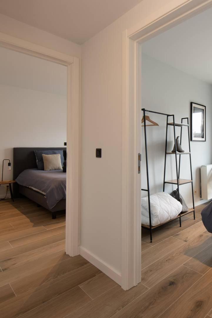 Luxueus, Ruim Appartement Op 350M Van Het Strand Ostend Exterior foto