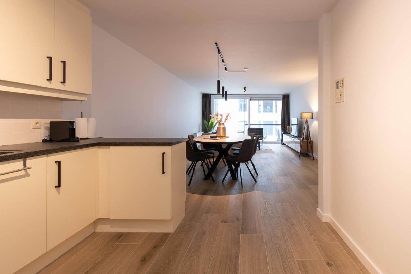 Luxueus, Ruim Appartement Op 350M Van Het Strand Ostend Exterior foto