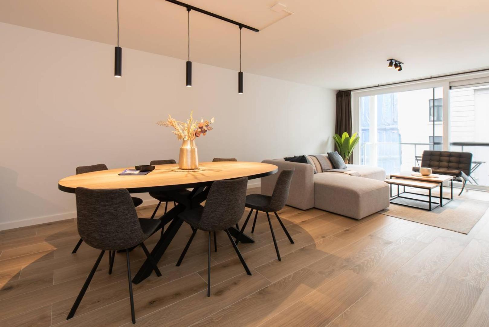 Luxueus, Ruim Appartement Op 350M Van Het Strand Ostend Exterior foto