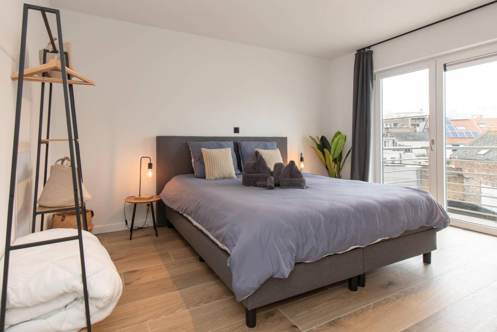 Luxueus, Ruim Appartement Op 350M Van Het Strand Ostend Exterior foto