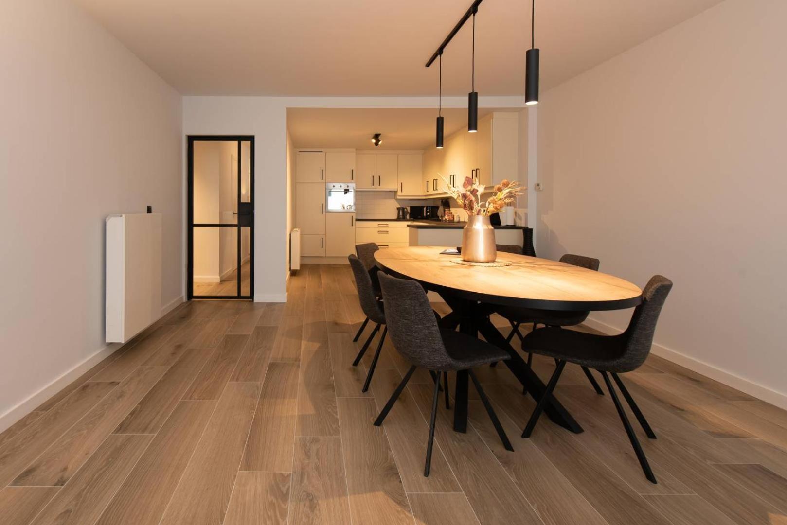 Luxueus, Ruim Appartement Op 350M Van Het Strand Ostend Exterior foto
